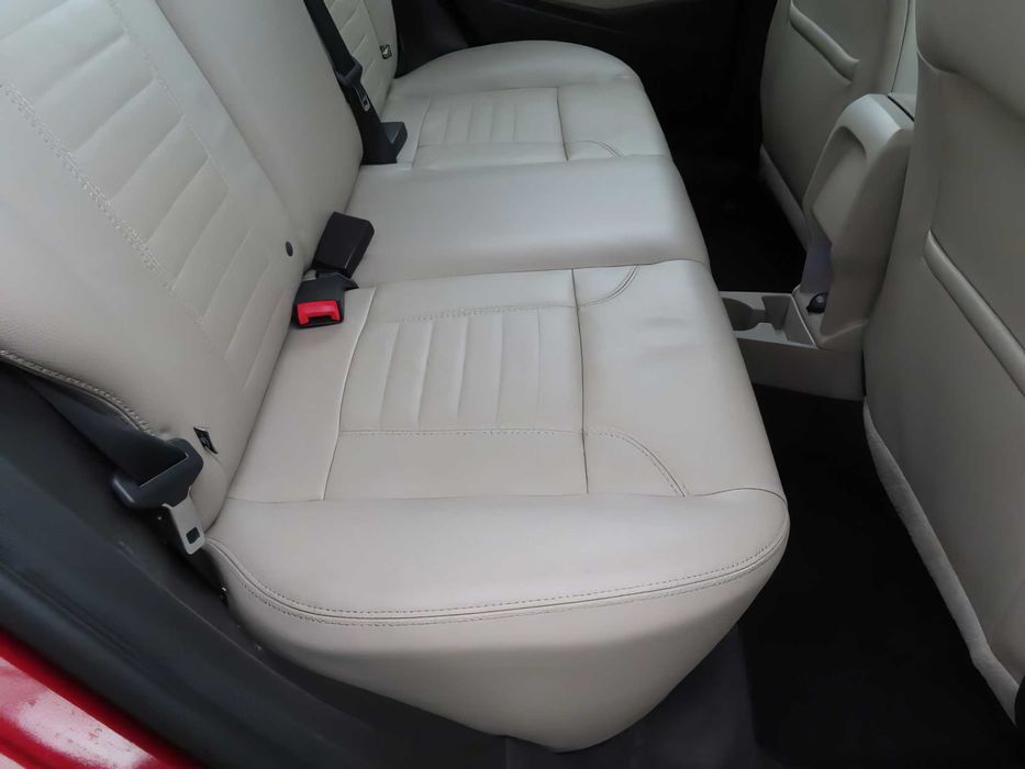 Ford Fiesta      2015