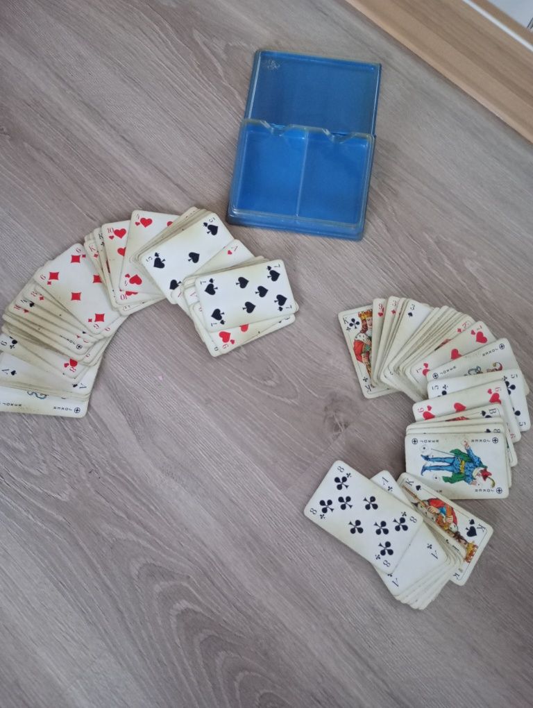 Stare karty do gry PRL