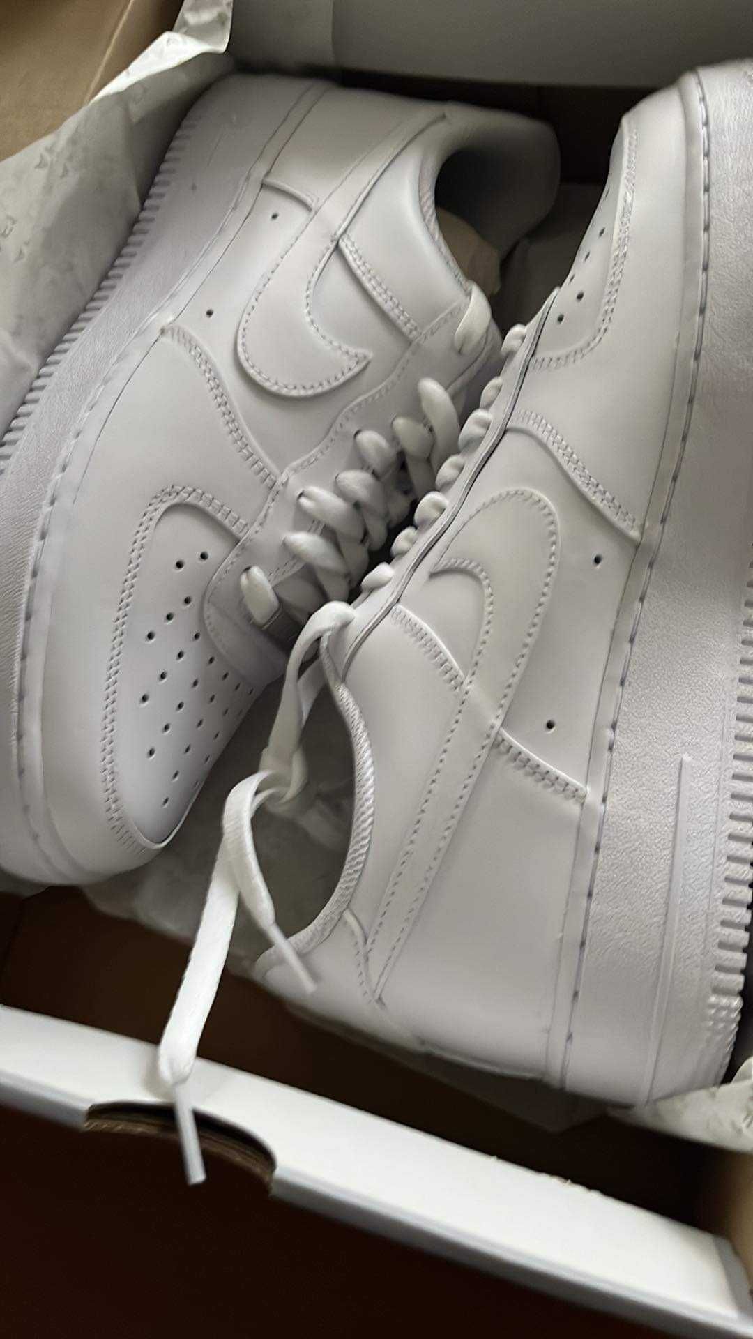 Nike Air Force 1