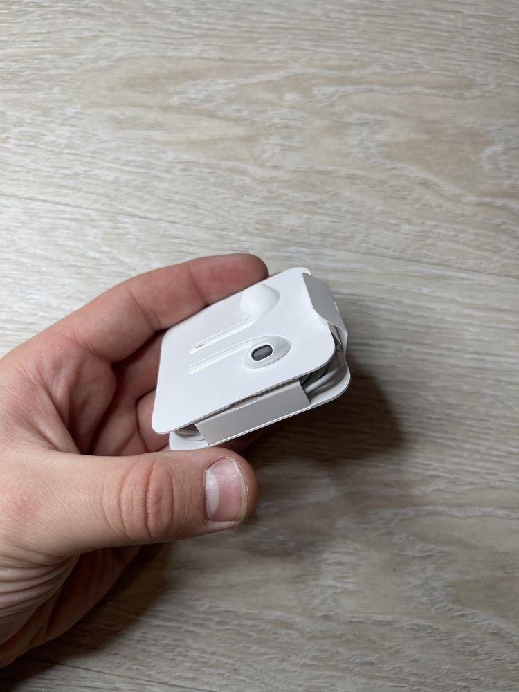 Навушники Earpods lightning з нові