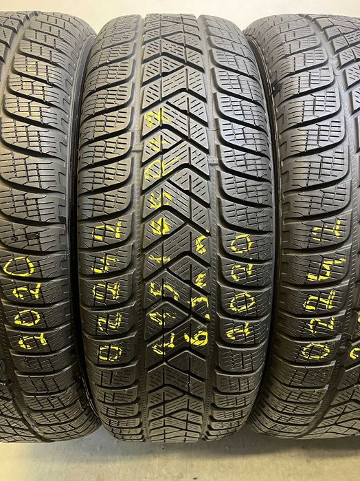 4x 215/65R17 Pirelli Scorpion Winter 99H Seal-Inside OZ242