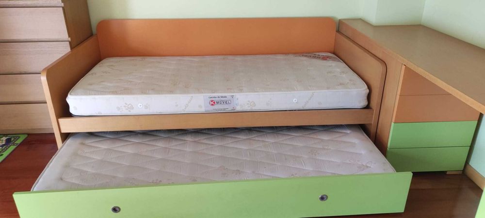 Mobilia de Quarto Criança com arrumação - Quarto tipo Estudio