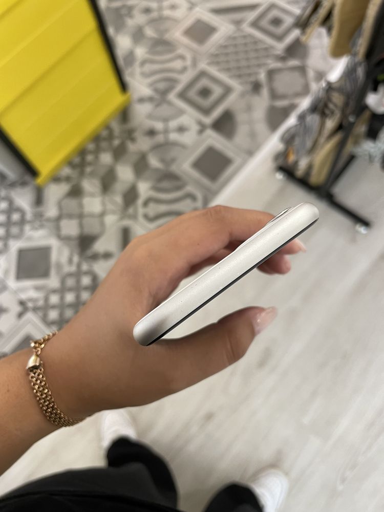 Iphone 11 128gb branco