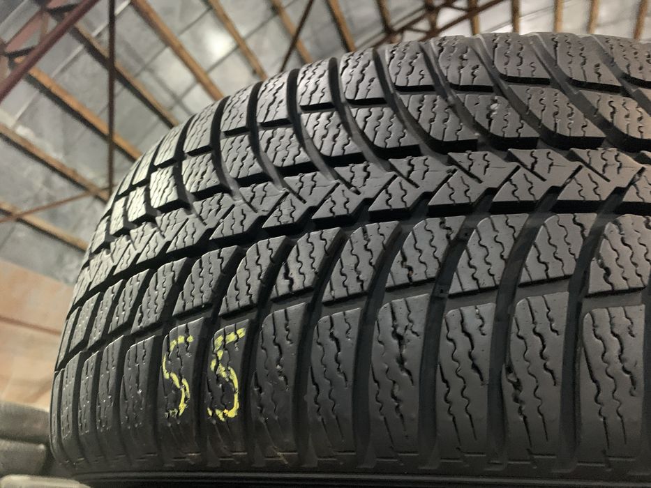 Шины б/у зима 215/50-R17 Kumho I Zen KW23