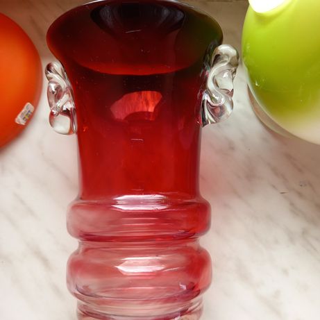 Śliczy szklany wazon Tarnowiec