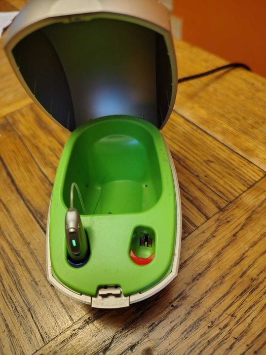 Aparat słuchowy Phonak Audeo M 90-r ładowalny, po generalnym serwisie