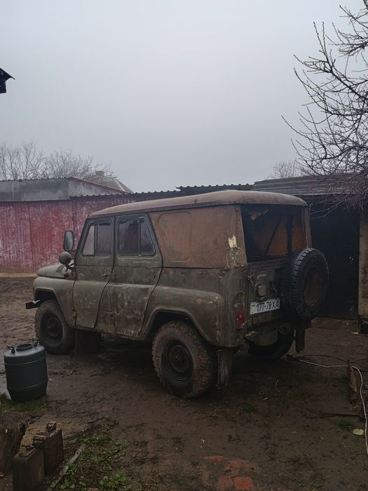Продам УАЗ 31512