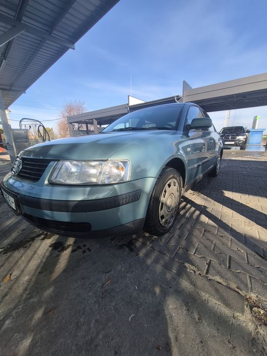 Продам надійне авто Пасат б5 1.6
