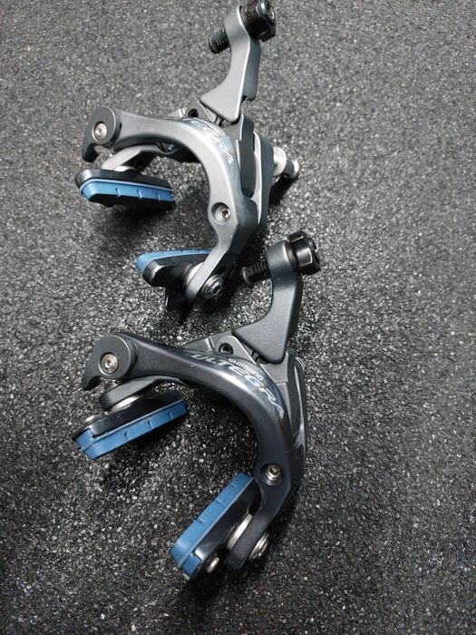 Hamulce Shimano Ultegra BR-6800 szczęki hamulcowe