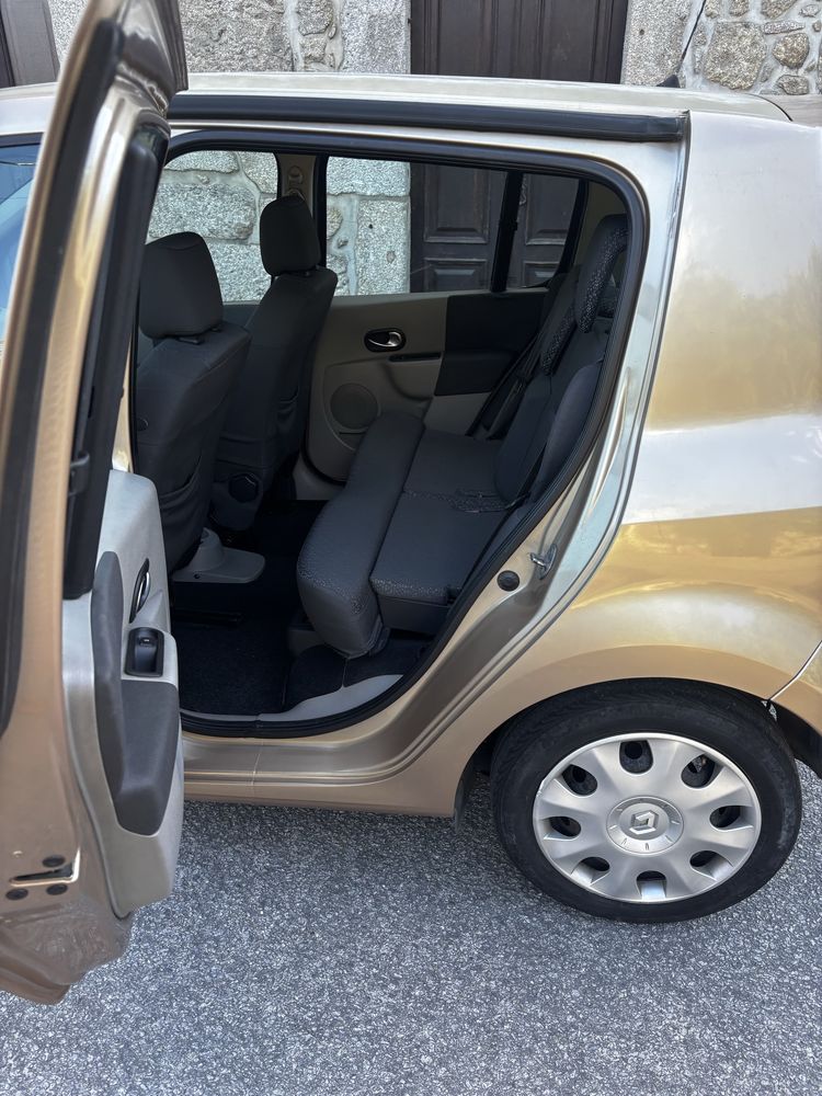 Carro Renaut Modus