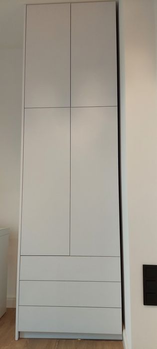 Szafa jak NOWA 273x80x62 cm (wys x szer x głęb), OKAZJA