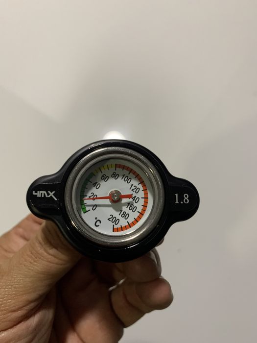 Vendo tampao moto