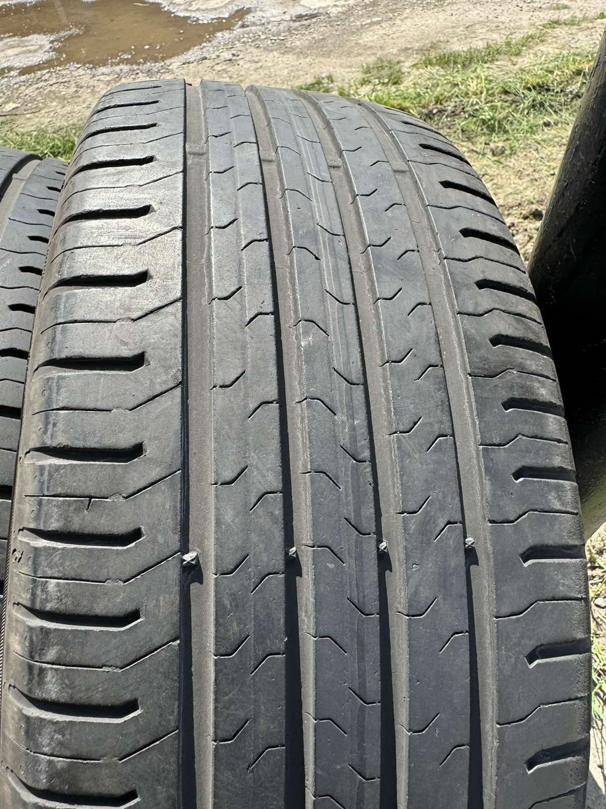 Літні шини Continental 235/55 R18 резина Р18