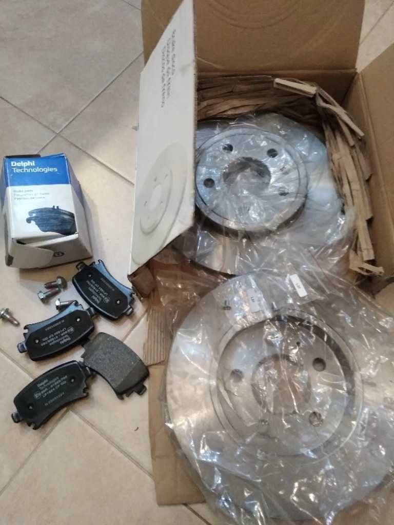 Tarcze klocki hamulcowe Delphi audi a4 seat exeo