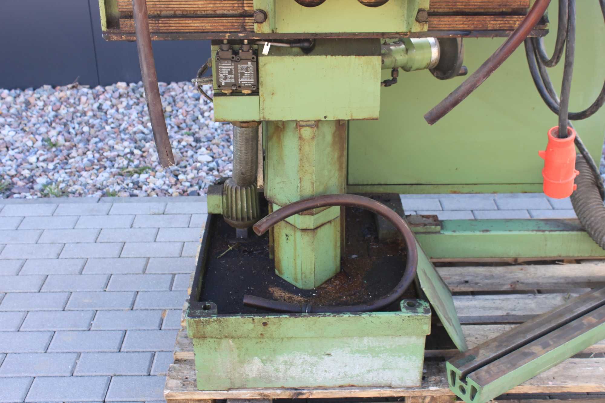 Frezarka Wiertarkofrezarka  CNC Maho MH 400 P Niemcy BDB