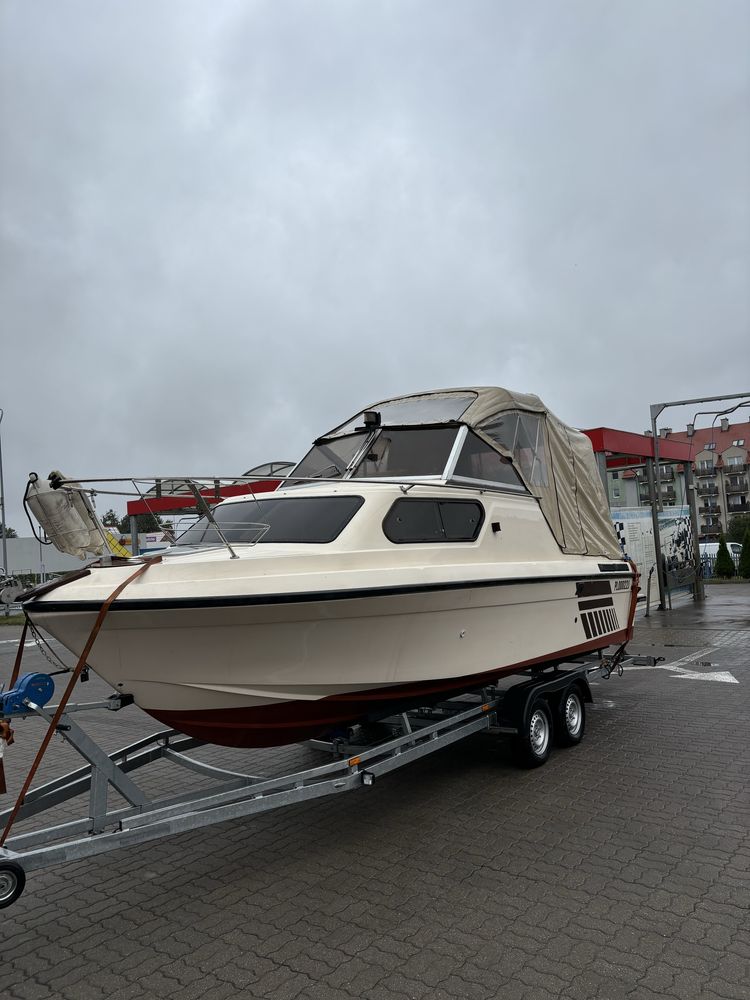 Łódz motorowa Cranchi