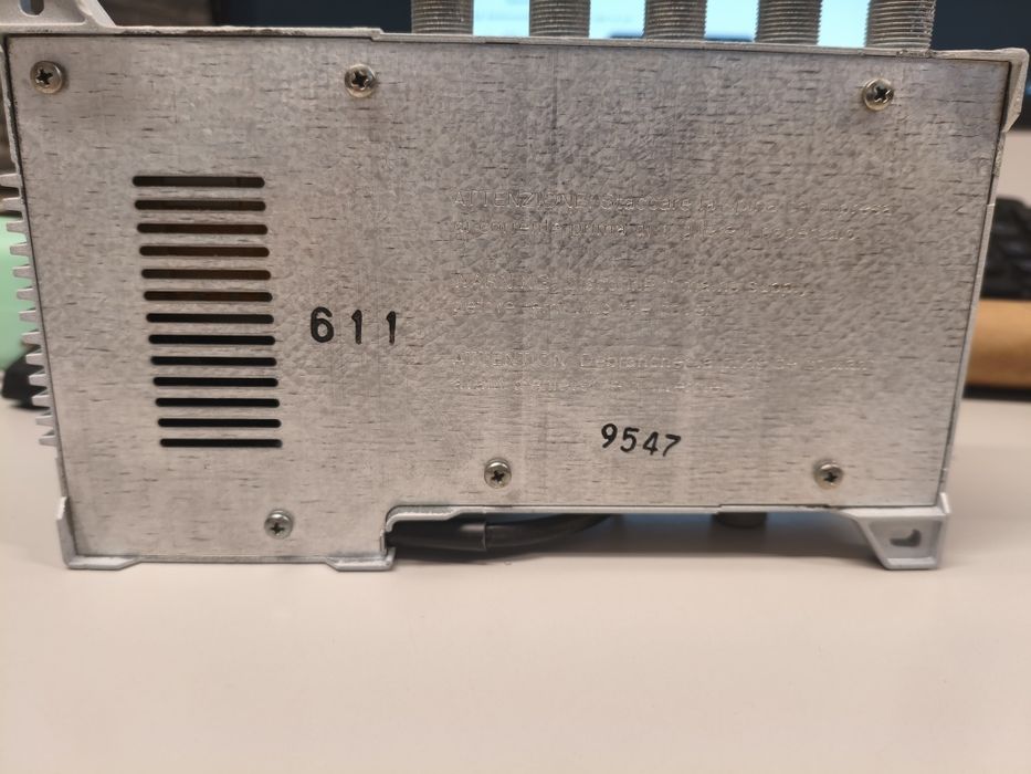 Amplificador de antena