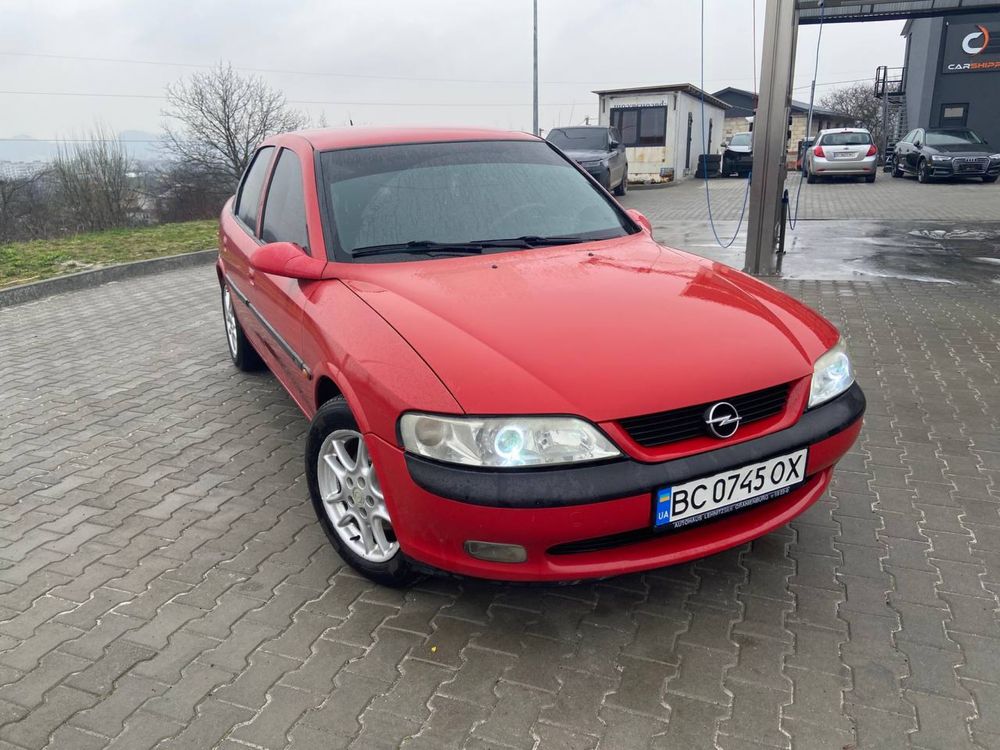 Opel Vectra B 1998 2.0 газ/бензин