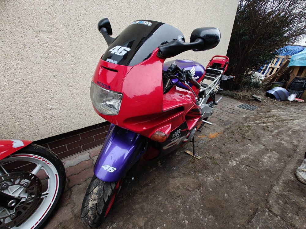 Honda cbr 600 f2 pc25 owiewki czasza licznik silnik swap kola tarcze