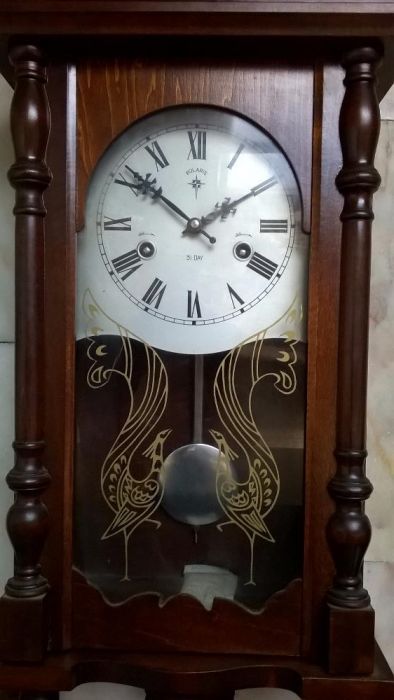 Relógio de Parede marca Solaris 31 Day. Apenas 110 €. Lindo