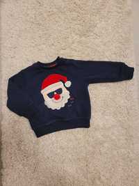 Sweterek z motywem świątecznym