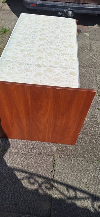 Ліжко лвоспальне з матрасом,доставлю бусом