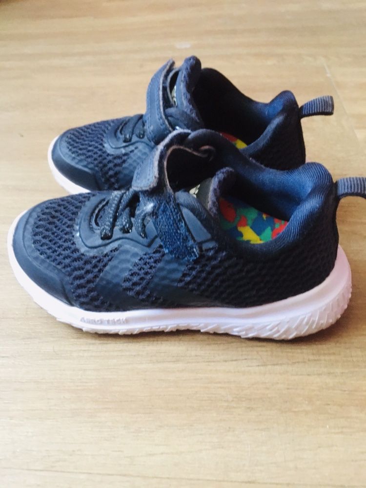 Кроссовки hummel 15 см