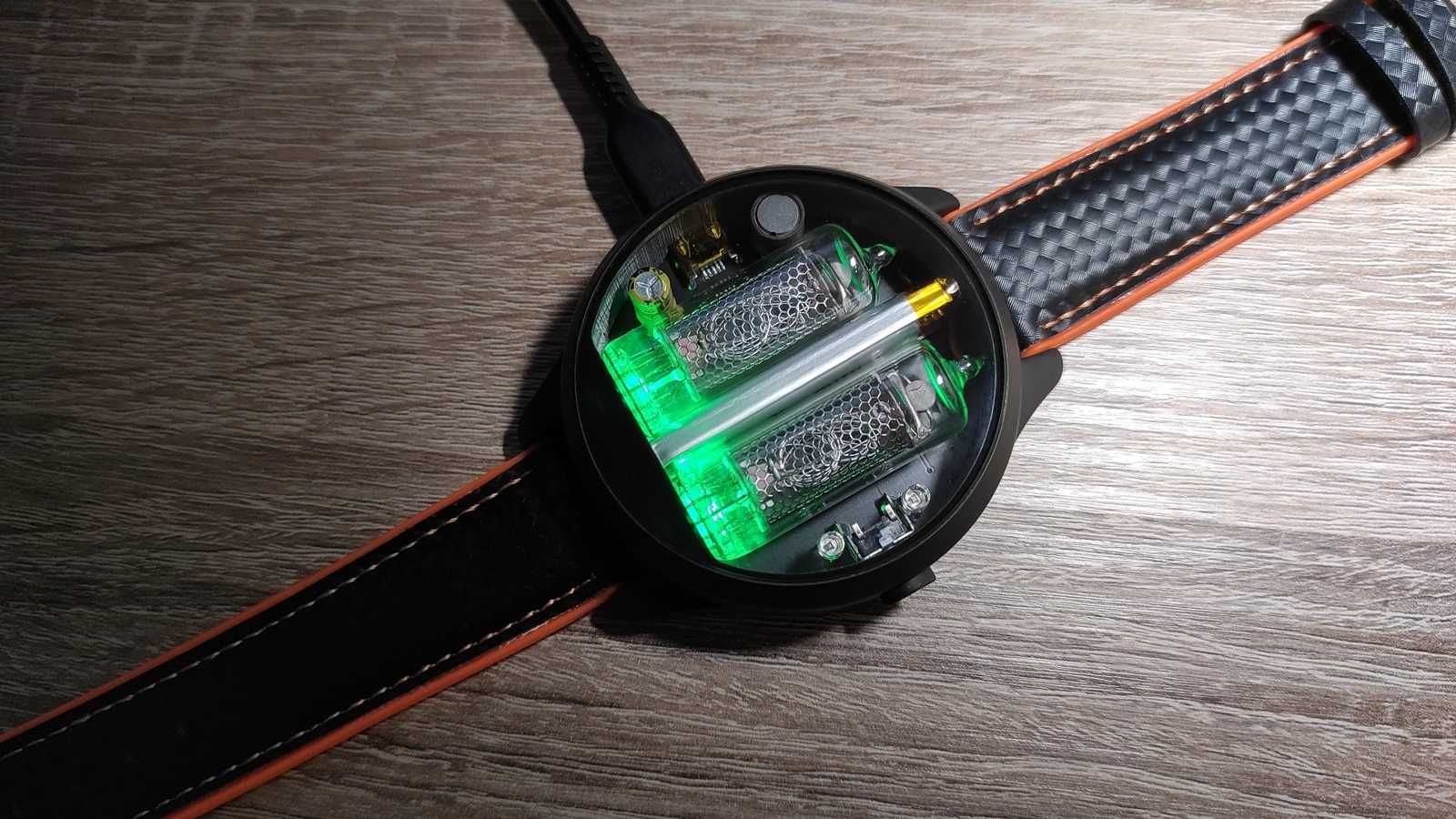друкована плата для годинника на газорозрядних лампах ИН-16 nixie