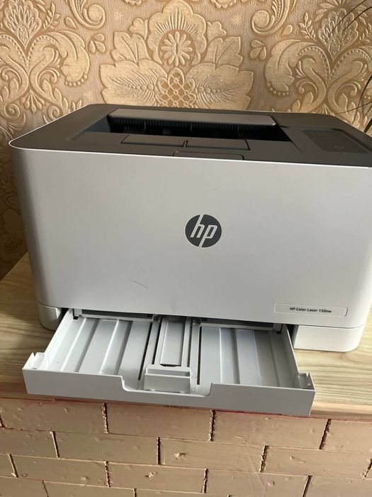 Принтер HP Color Laser 150nw