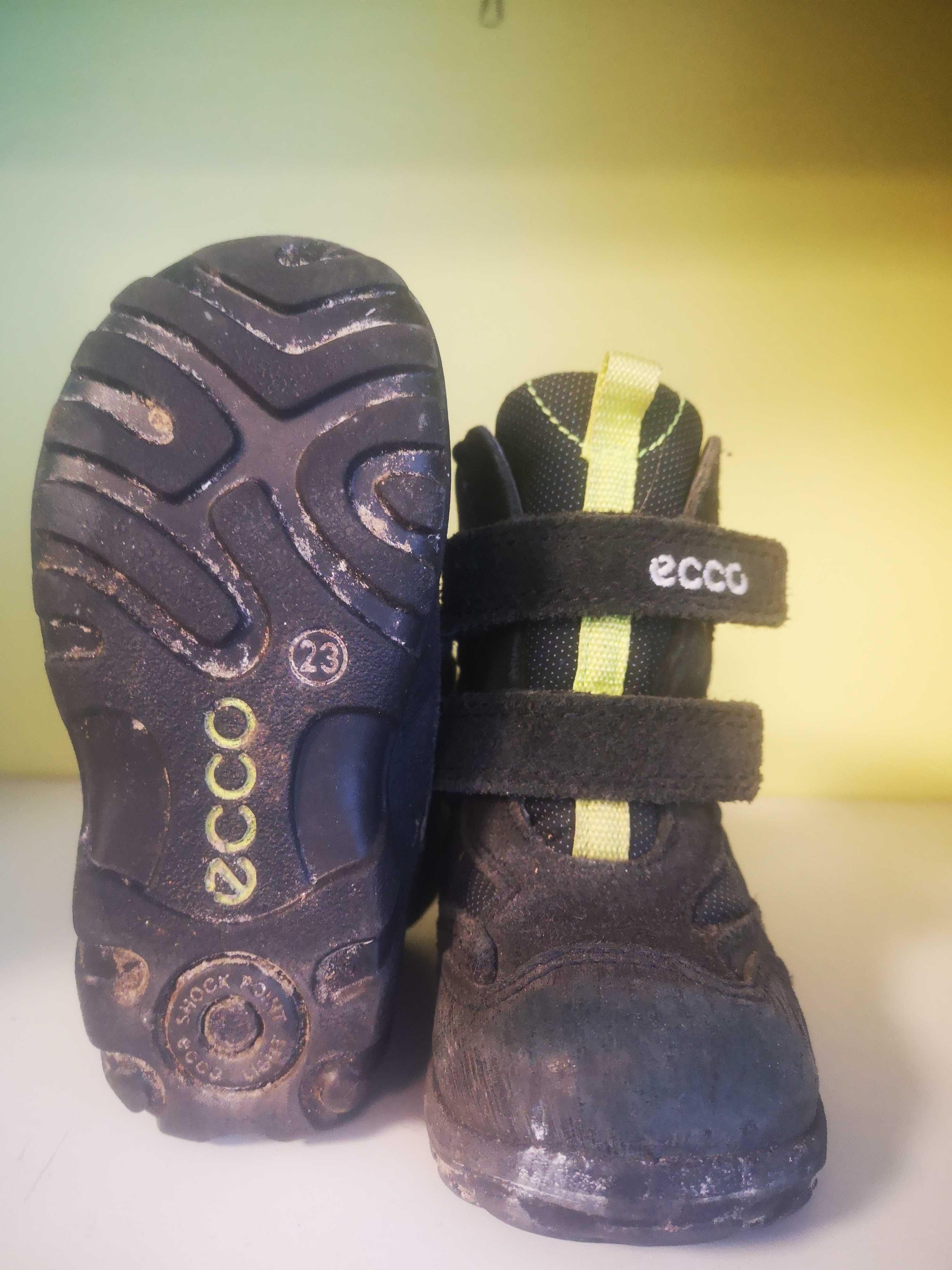 Buty dziecięce ECCO r.23