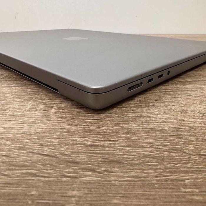 Macbook Pro 16" 2021 M1 Pro / 32Gb DDR5 / SSD 512Gb акб:87% (M0916)