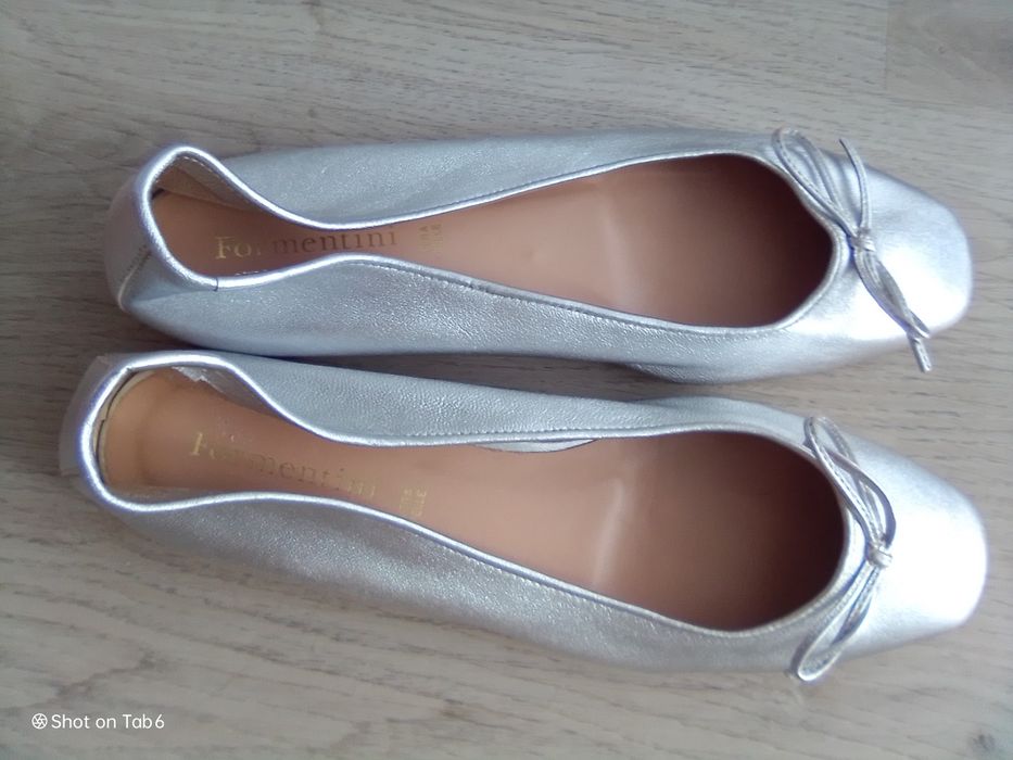 Туфлі Балетки розмір 41 Італія  нові срібні