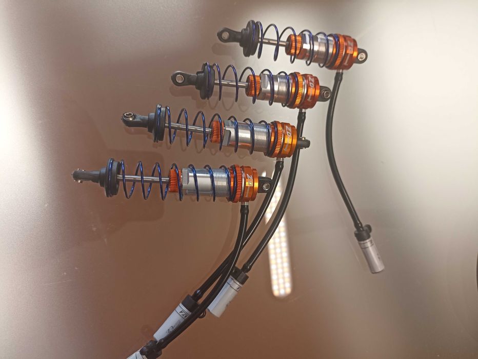 Suspensões Zd-racing para escala 1/10