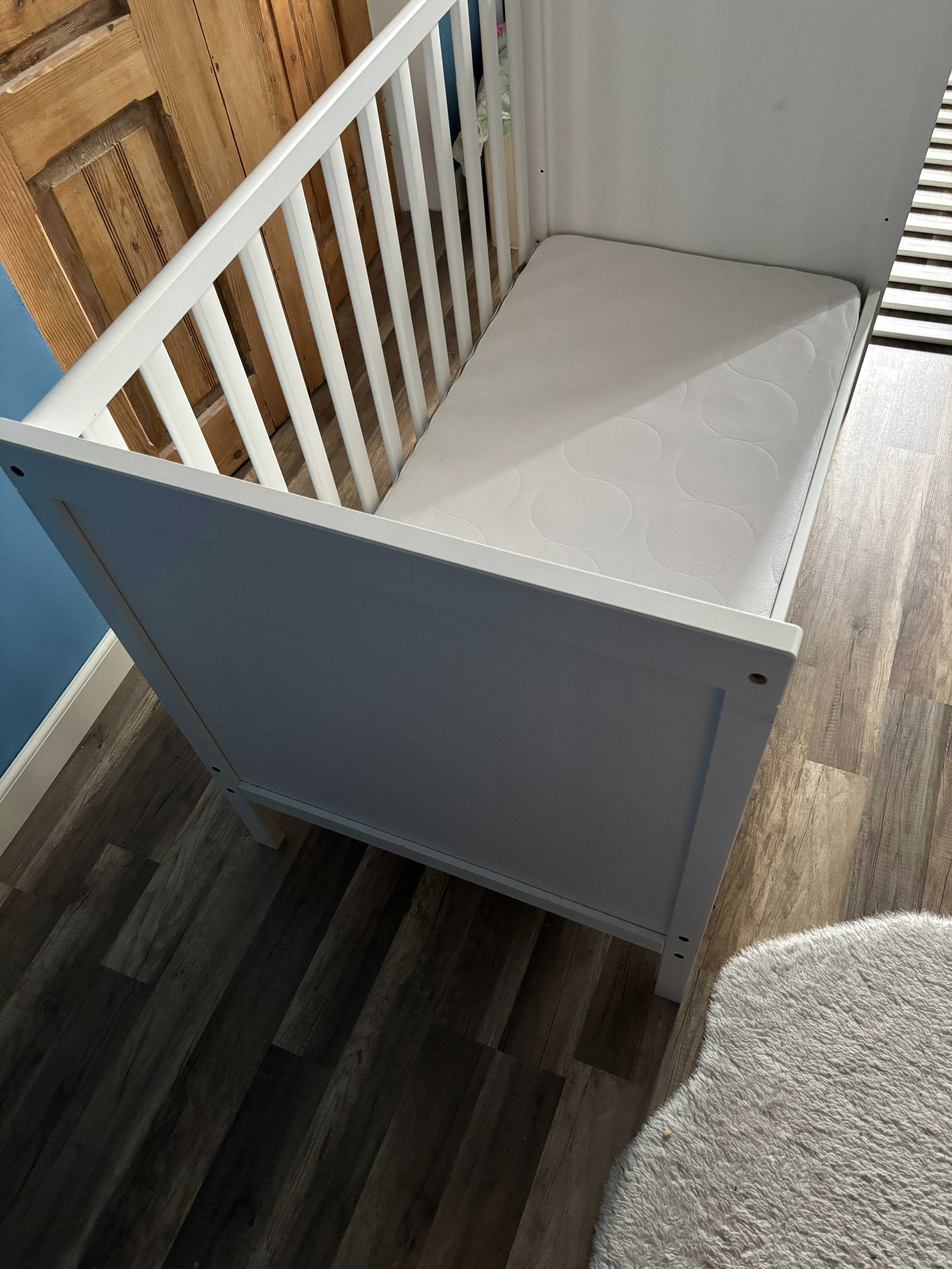 Łóżko dziecięce IKEA SUNDVIK 60x120 kolor biały bardzo dobry stan