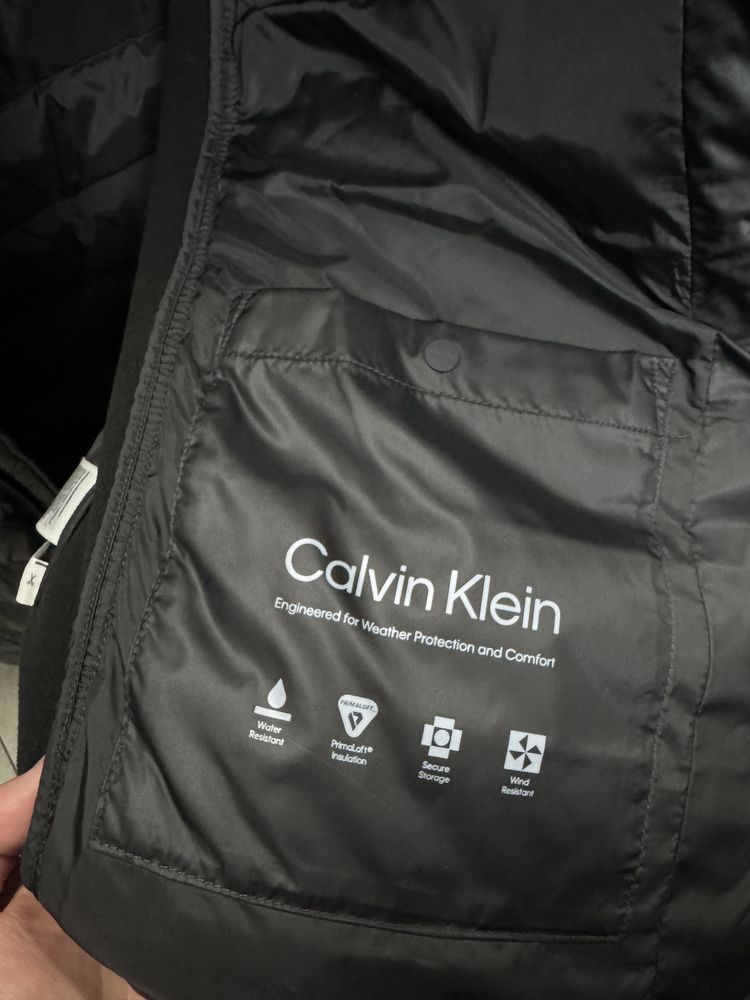 Жилетка Calvin Klein Tech Puffer Vest оригінал