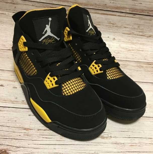 Jordan 4 Retro Thunder R.39