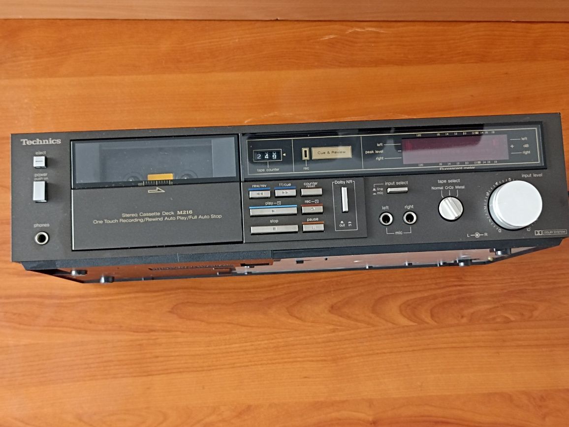 Deck cassetes Technics M216