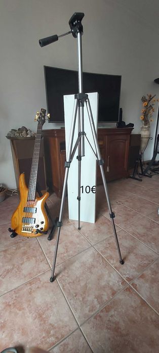 guitarra tripés para violas