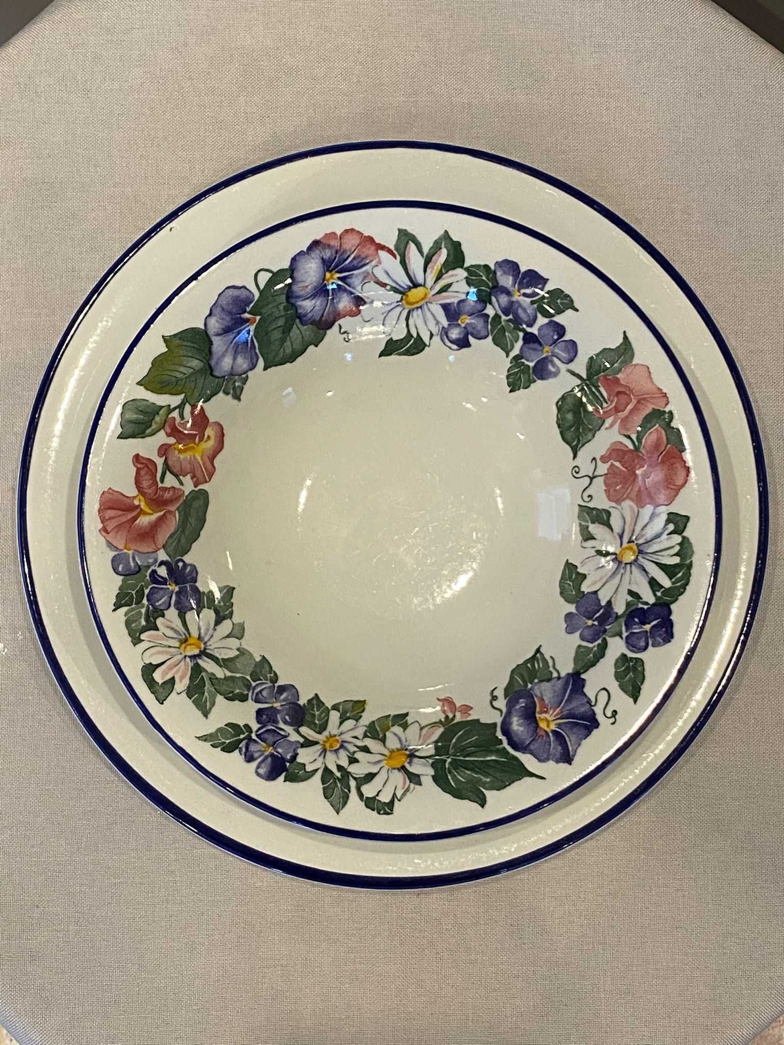 Zestaw patera i miska, angielska porcelana Staffordshire Moselle.