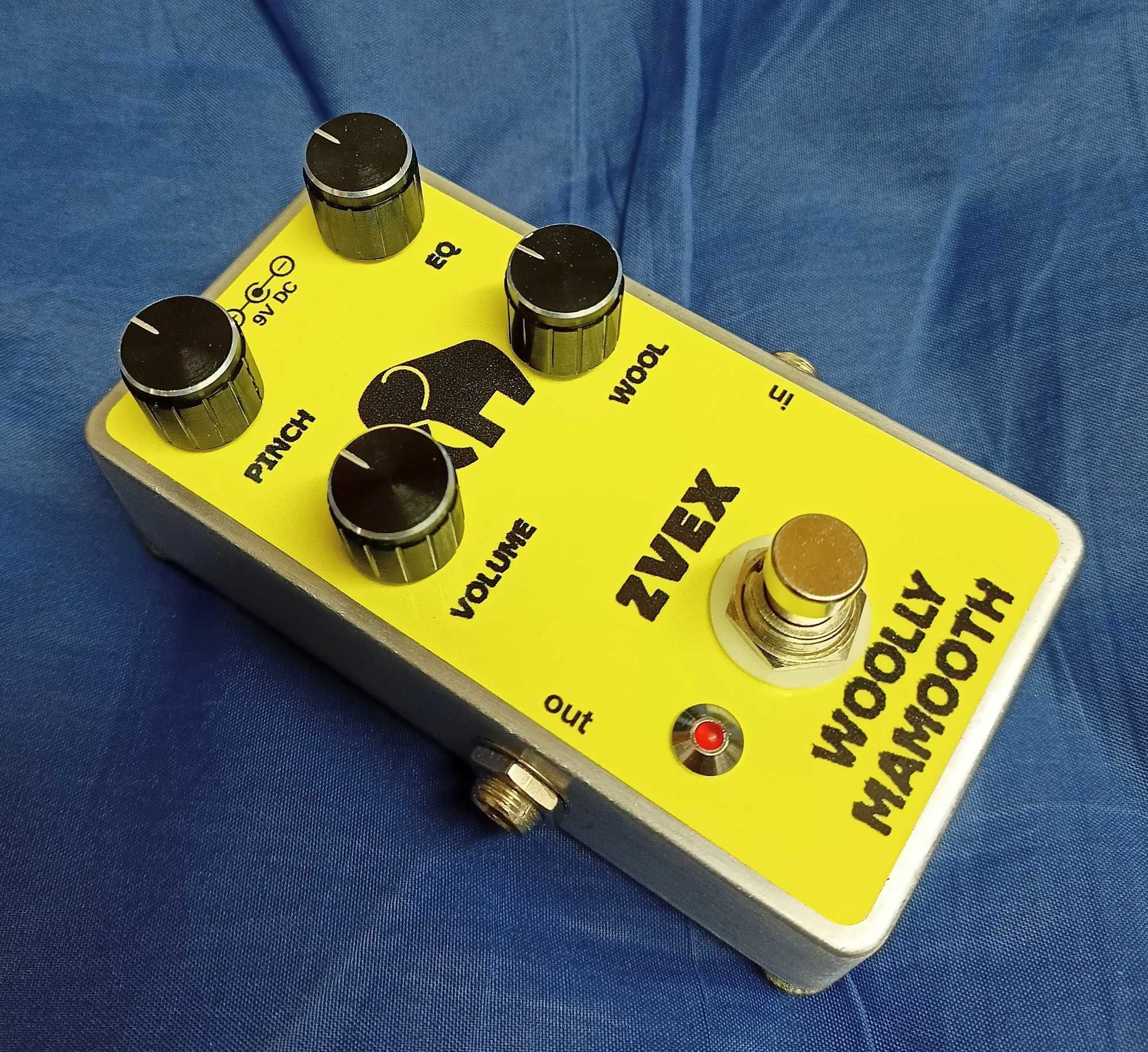 Efekt gitarowy Zvex Mastotron Fuzz (klon)