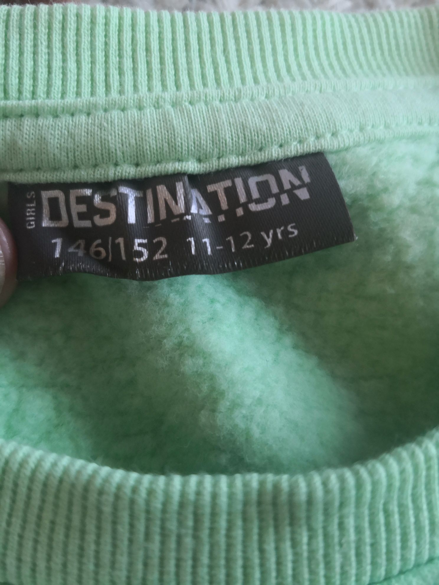 Dres dla dziecka rozm 140/146