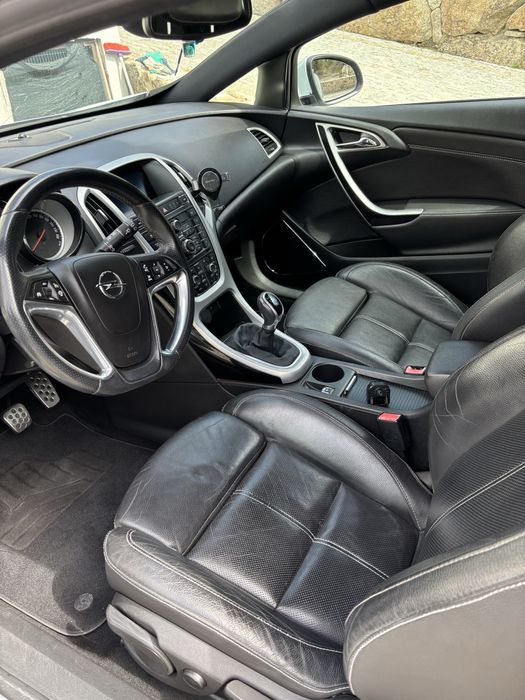 Opel Astra Gtc 2.0 Coupe