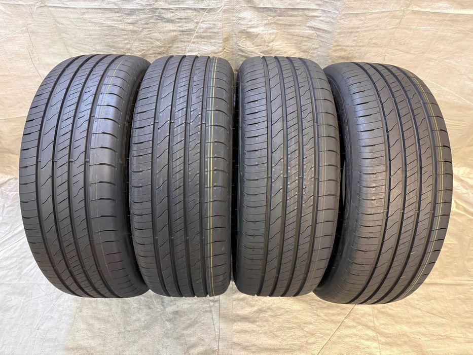 Opony letnie Goodyear EfficientGrip Perf. 2 215/55/18 99V j. NOWE 2025