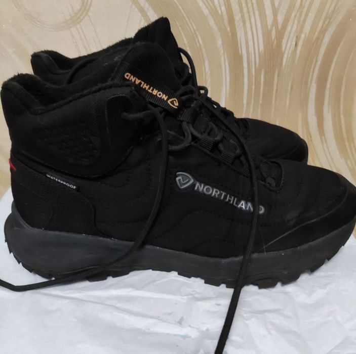 Продам ботінкіт та сапоги  фирмы Columbia(снегоходы) 36р