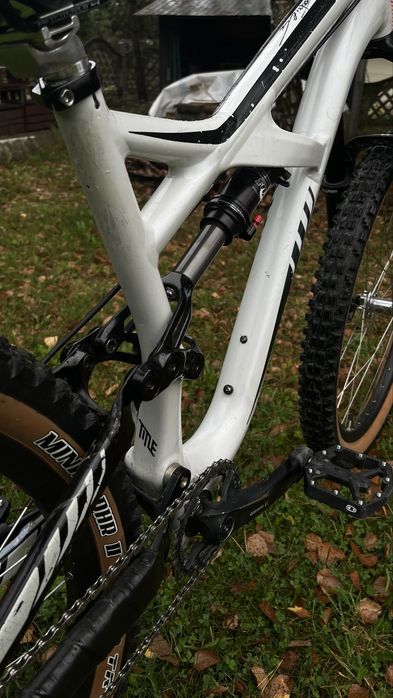 specialized enduro comp z podpisem dawida godzka