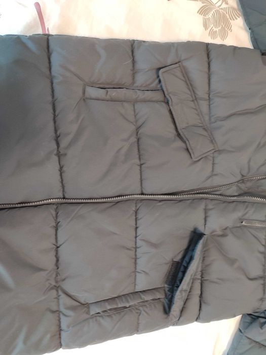 Kurtka zimowa płaszcz roz. L puchowa z kapturem długa