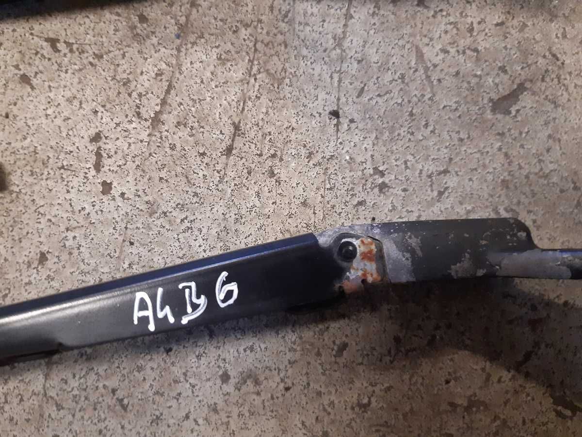 Ramię wycieraczki wycieraczek przód lewe prawe Audi A4 B6 Vw Passat FL