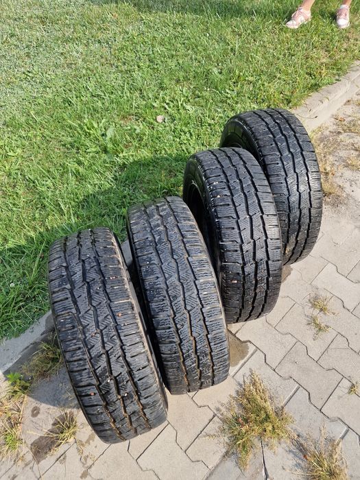 4x opony Michelin AGILIS ALPIN 205/65 R16 - zimowe 

Czytaj więcej: ht