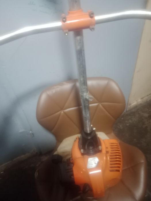 KosKosa Spalinowa VKS 520W FAWORYT (Niekompletna, Do Na czesci)