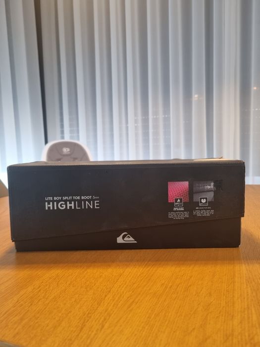 Botas Surf Lite Boy Highline Quiksilver 5mm (Tamanho 34) - NOVAS